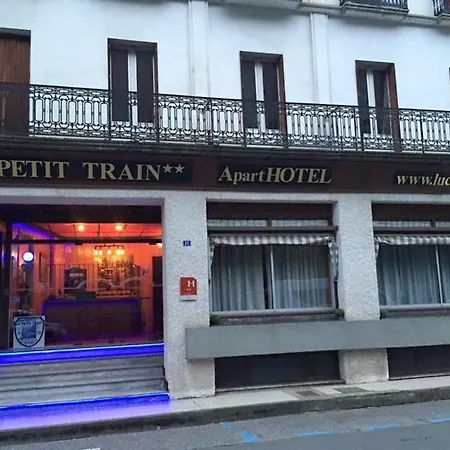Отель Le Petit Train 2*